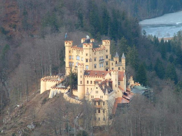 hohenschwangau-castle-1.jpg